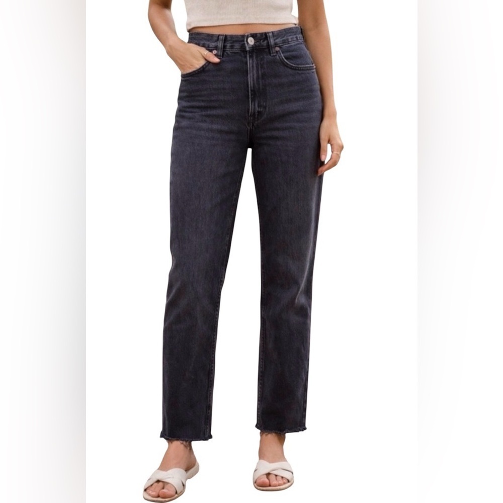 Zara High Rise Straight Leg Raw Hem Jeans in Black Wash